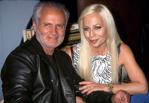 iniyiali di versace|gianni versace death.